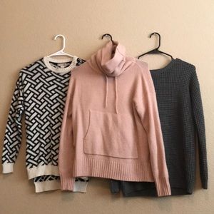 Forever 21 winter sweater bundle size small